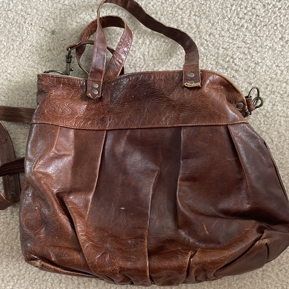 Jenny N. Design Handmade Leather Purse - Picture 4 of 4